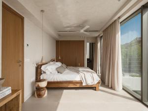Postel nebo postele na pokoji v ubytování Villa Albero - Sea View Escape
