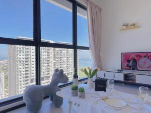 TV a/nebo společenská místnost v ubytování DD Condominium 2Bedroom Sea view Georgetown Penang