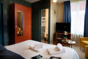 Gallery image of Logis Hôtel La Brèche - Restaurant Berthelot in Amboise