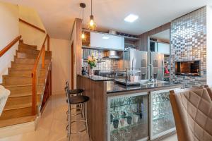 Η κουζίνα ή μικρή κουζίνα στο Pertinho da Catedral - stayhousetemporada