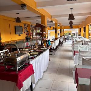 Restaurace v ubytování Hotel Colinas Douradas