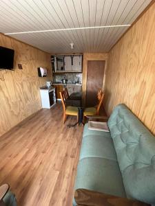 Η κουζίνα ή μικρή κουζίνα στο Umantü Hostel