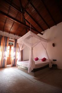 Gallery image of Mary's Palm Garden in Hikkaduwa