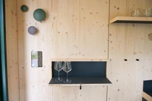 Kuchyň nebo kuchyňský kout v ubytování Sleep Space 1 - Green Tiny Spot Friesland