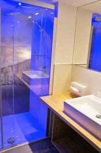 Łazienka w obiekcie Beauty & Wellness Hotel Tirolerhof