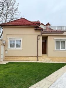 Budova, kde se vila nachází