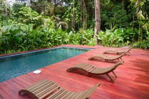 Bazén v ubytování Finca LOS 4 VIENTOS nebo v jeho okolí