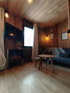 Μια τηλεόραση ή/και κέντρο ψυχαγωγίας στο Appartement les Orres 1800