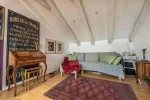 Χώρος καθιστικού στο Adriatika Seaside Loft