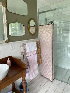 Vannituba majutusasutuses Hunua Hideaway