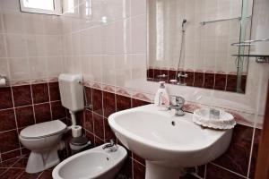Kúpeľňa v ubytovaní Hotel Lukács Superior