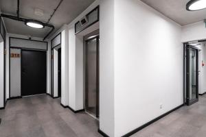 Fotografia z galérie ubytovania Apartments Wroc'LOVE by me &302 Legnicka Self Check-In 24h & Lift & Air conditioning vo Vroclavi