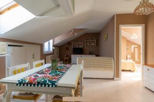 A kitchen or kitchenette at Casa de Playa en Somo Centro