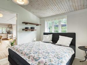 Holiday home Helsinge客房内的一张或多张床位