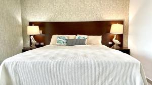Gallery image of Marina lux condo in Mazatlán +2 photos