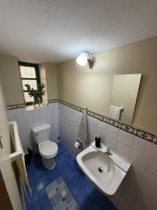 Koupelna v ubytování Acogedor Departamento en Barrio Resbalosa, a 5 Min de la Plaza de Cusco