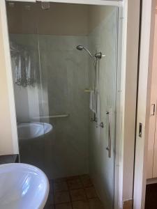 Koupelna v ubytování Kalua Motel
