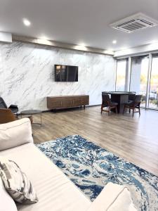 Зона вітальні в Depa new 3 minutes from the new consulate - KYO HEXUS