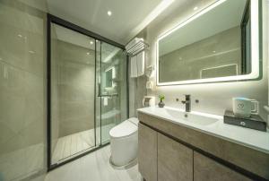 FenghuangQixin Guesthouse的一间浴室