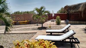 Piscina en o cerca de Guille Bungalows