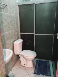 Bilik mandi di Quarto do descanso e da alegria