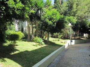 Vonkajšia záhrada v ubytovaní Fan Flat Torremolinos