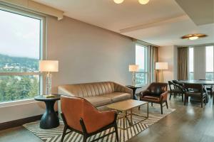 Residence Inn By Marriott Berkeley的休息区
