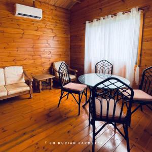 Posezení v ubytování CH Durian Farmstay
