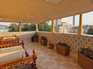 Balkón nebo terasa v ubytování HOTELVAZIRA + 6 fotografií