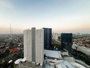 Nespecifikovaný výhled na destinaci Surabaja nebo výhled na město při pohledu z apartmánu