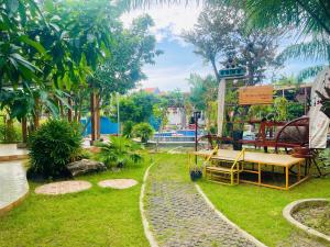 Zahrada ubytování The Lana Ho Tram Homestay