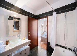 Kúpeľňa v ubytovaní Villa Galini