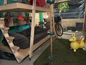 Narivoodi või narivoodid majutusasutuse Lab8 Tokyo - Creative Coliving 6 Minutes to Shibuya Stay Play & Connect toas