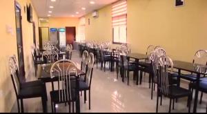 Εστιατόριο ή άλλο μέρος για φαγητό στο Espace Nzamu +4 φωτογραφίες