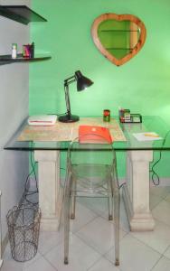 Fotografia z galérie ubytovania Charming Apartment near the Colosseum in Roma - 55 sqm - Balcony v Ríme