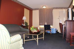 Zona d'estar a Value Inn & Suites - Harlingen