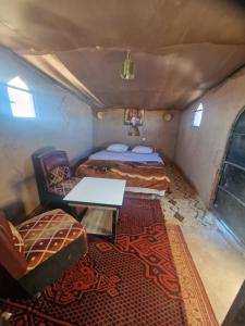 Postel nebo postele na pokoji v ubytování Camel House camp