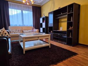 TV a/nebo společenská místnost v ubytování Casa Marisol Blue 36A02