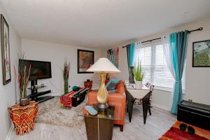 Gallery image of Lovely Eclectic Duplex - Peaceful Neighborhood in Trotwood