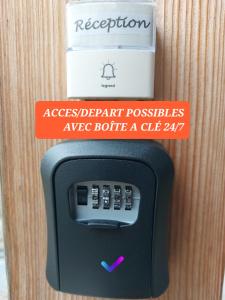 MontaiguL'INATTENDU Vue imprenable,clim,parking avec borne de recharge, ménage inclus的相册照片
