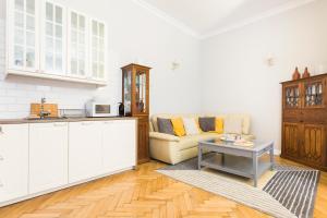 Kuchyň nebo kuchyňský kout v ubytování Kurkowa GamaHome Cozy Apartments