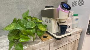 Kaffi- og teaðstaða á 鄉間小路 Home 備有專屬停車場
