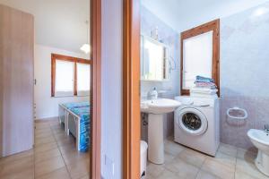 Ένα μπάνιο στο Casa Vacanze dei Pini