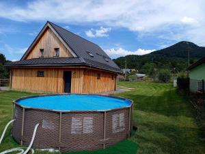 Πισίνα στο ή κοντά στο CHALET FERDINAND