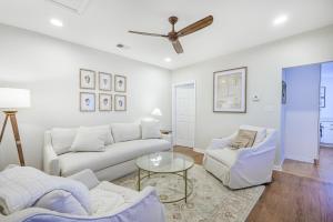 Un lugar para sentarse en The Bogard House 2BD and Free Parking 7 fotos más