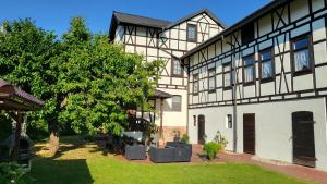 Zahrada ubytování Apartments am Saalebogen mit Gartenterrasse, Grillkamin und freie Parkplätze