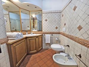 Ένα μπάνιο στο Splendid Home Pantheon +31 φωτογραφίες