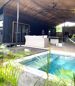 Bazén v ubytování Al Caribe Sur Villa Privada con 2 Dormitorios y 2 baños nebo v jeho okolí