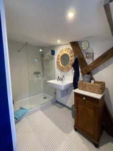 Koupelna v ubytování Maisonette Alte Tischlerei