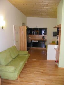 Kuchyň nebo kuchyňský kout v ubytování Ferienwohnung Ski-Hans